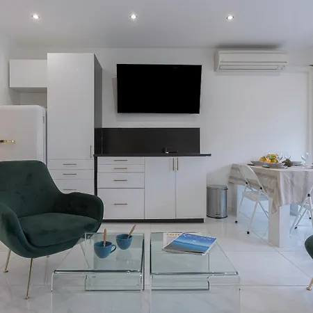 Luxury Maubourg - Vue - Croisette 50m - Clim - Terrasse Apartamento